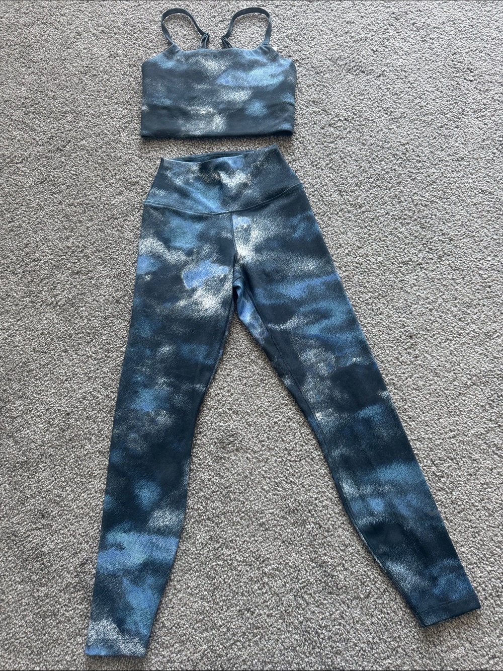 Nike Women Blue Metallic Tie-Dye High-Waist Workout Leggings and matching Bra